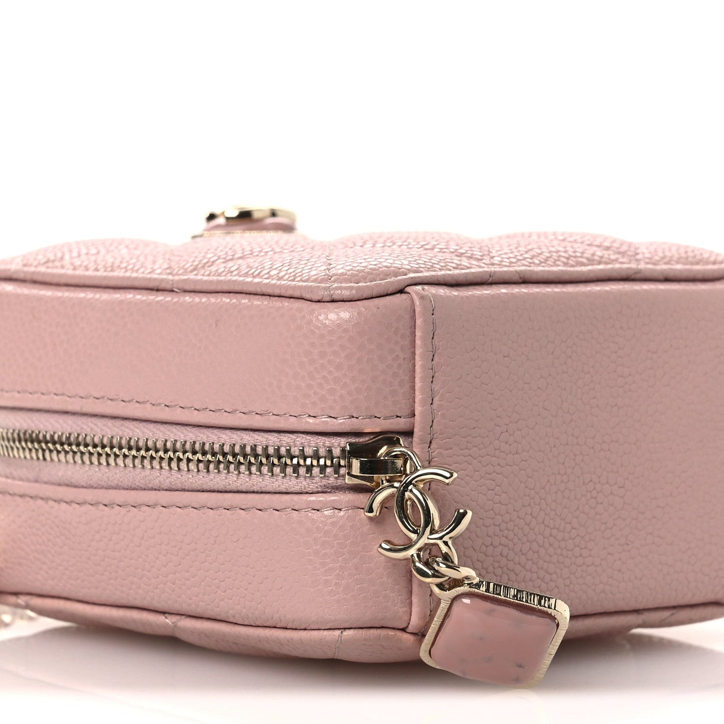 Caviar Quilted Clutch with Chain Light Pink