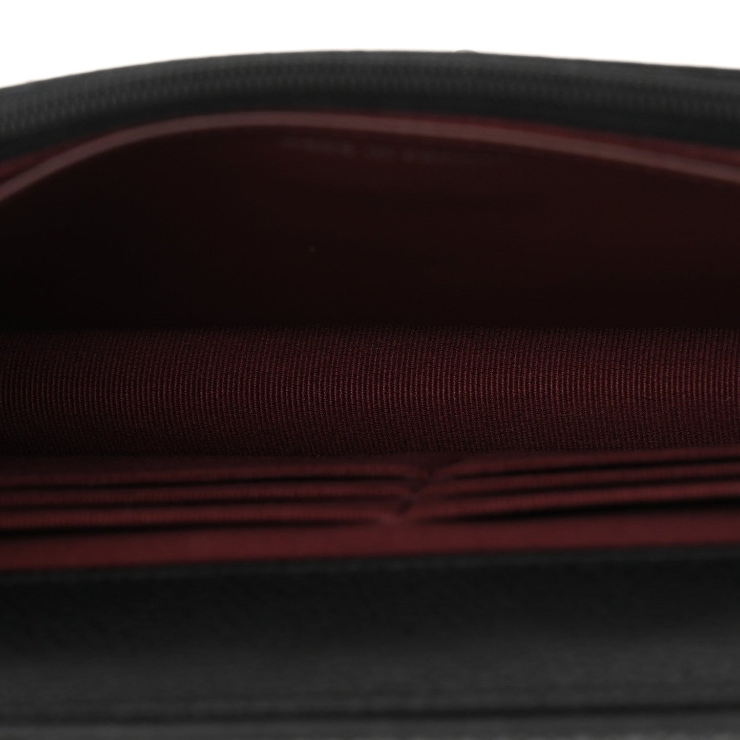 Caviar Quilted CC Turnlock Wallet On Chain WOC Black
