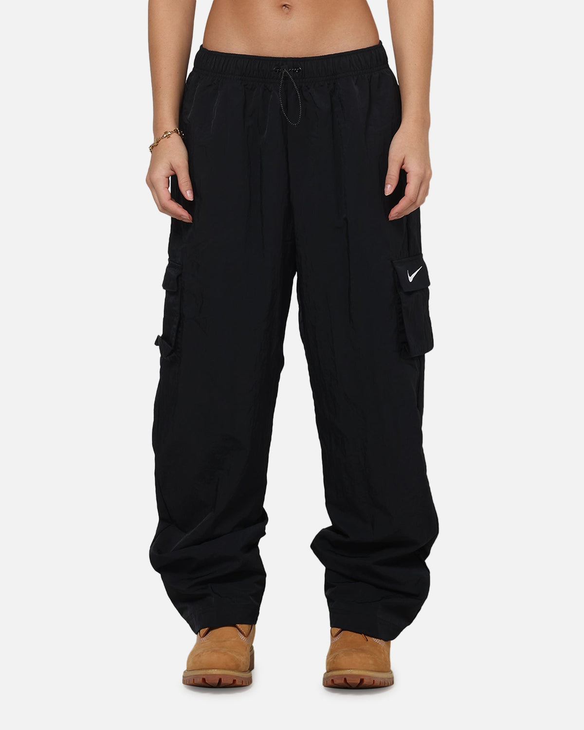 Nike Women's Sportswear Essential High-Rise Woven Cargo Pants Black/White