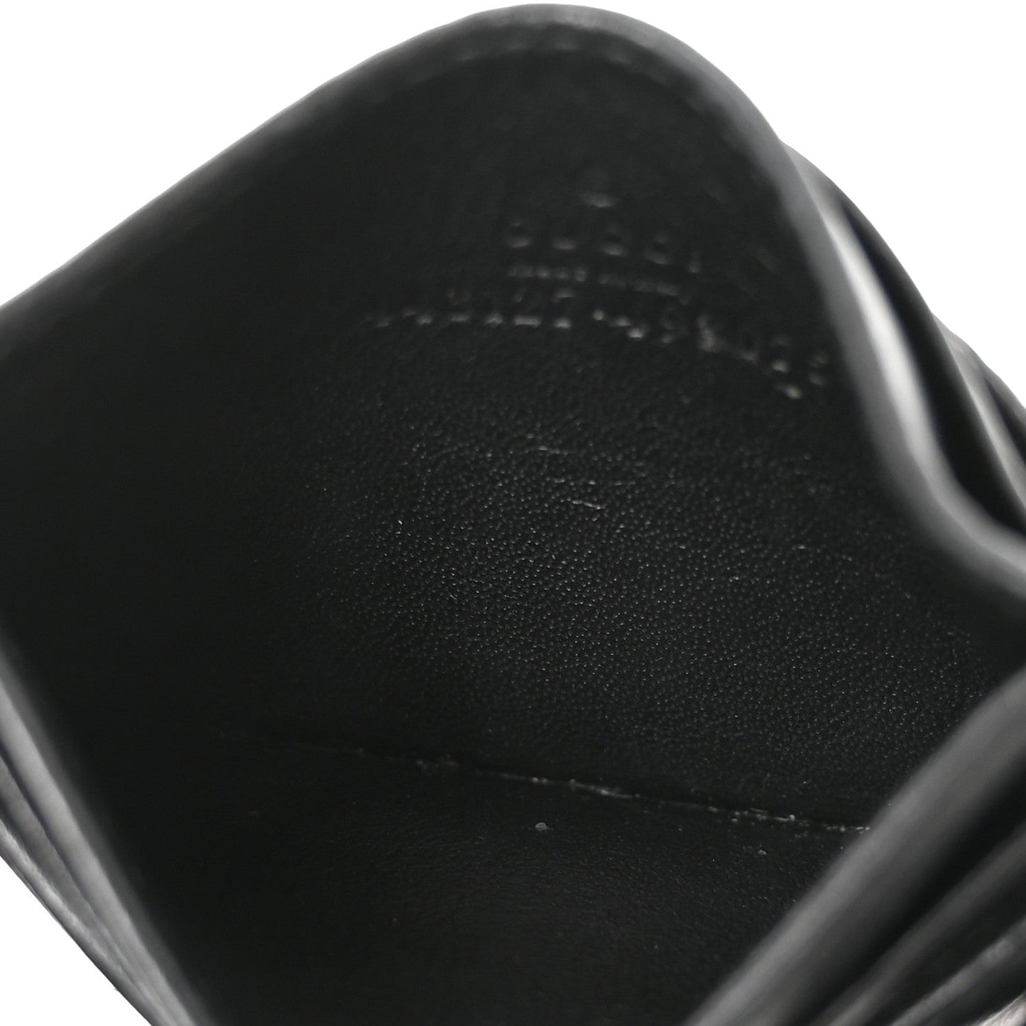 Calfskin Matelasse GG Marmont Card Holder Black