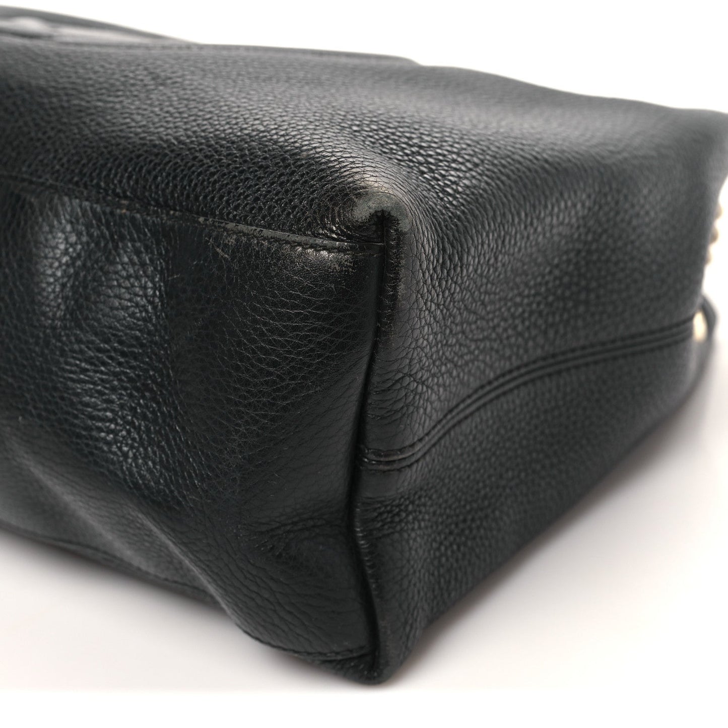 Pebbled Calfskin Medium Soho Chain Shoulder Bag Black