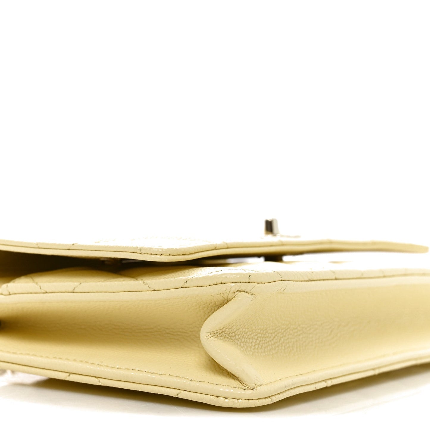 Caviar Quilted CC Turnlock Wallet On Chain WOC Light Yellow