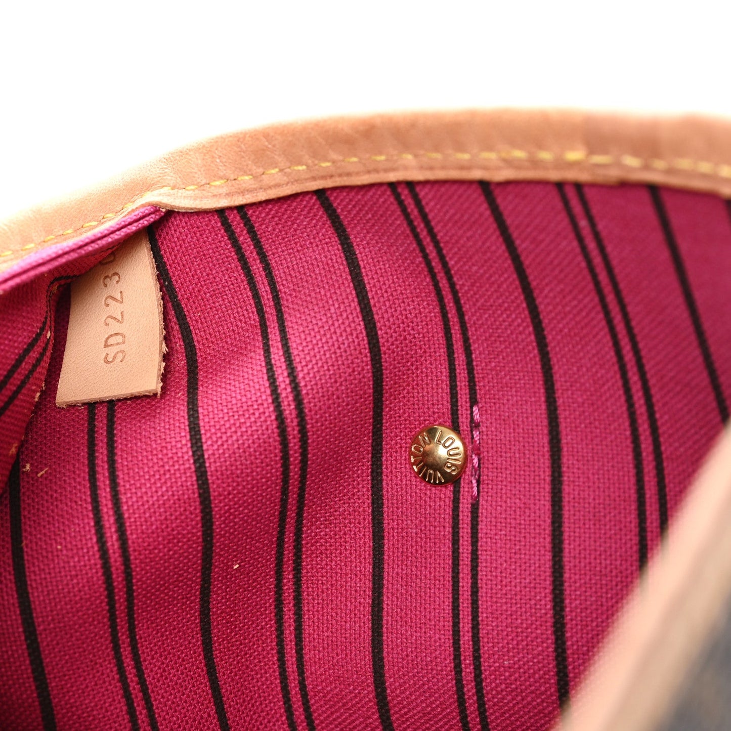 Monogram Neo Neverfull MM Pivoine