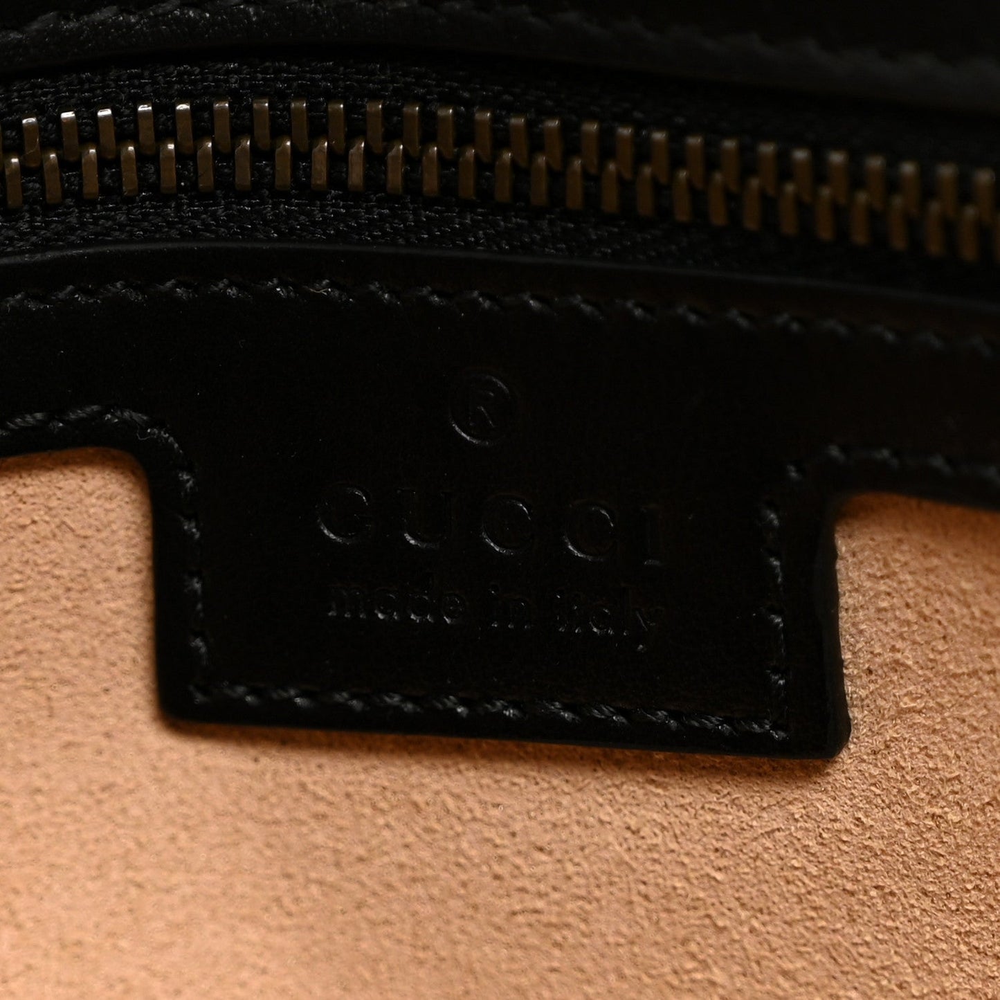 Calfskin Matelasse Medium GG Marmont Shoulder Bag Black