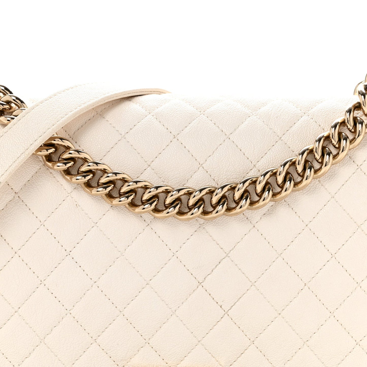 Caviar Quilted New Medium Boy Flap White