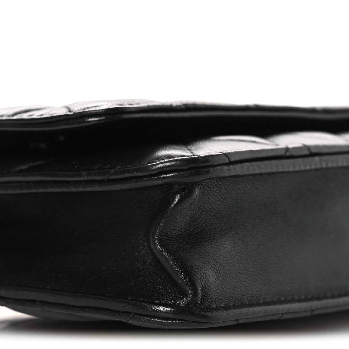 Lambskin Quilted Wallet On Chain WOC Black