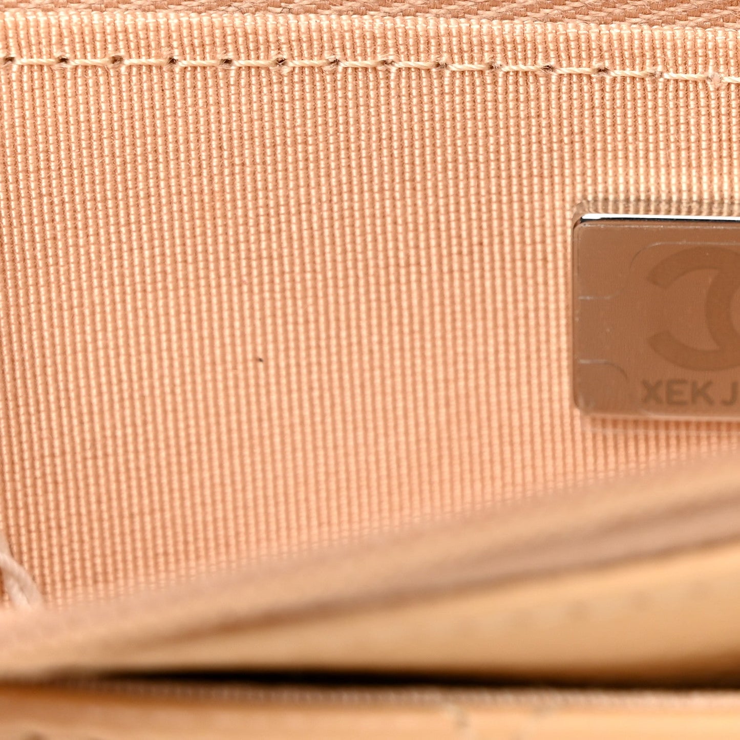 Caviar Quilted Wallet on Chain WOC Beige