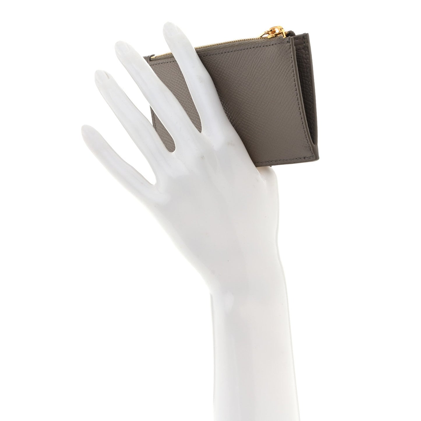 Grained Calfskin Zipped Card Holder Pebble