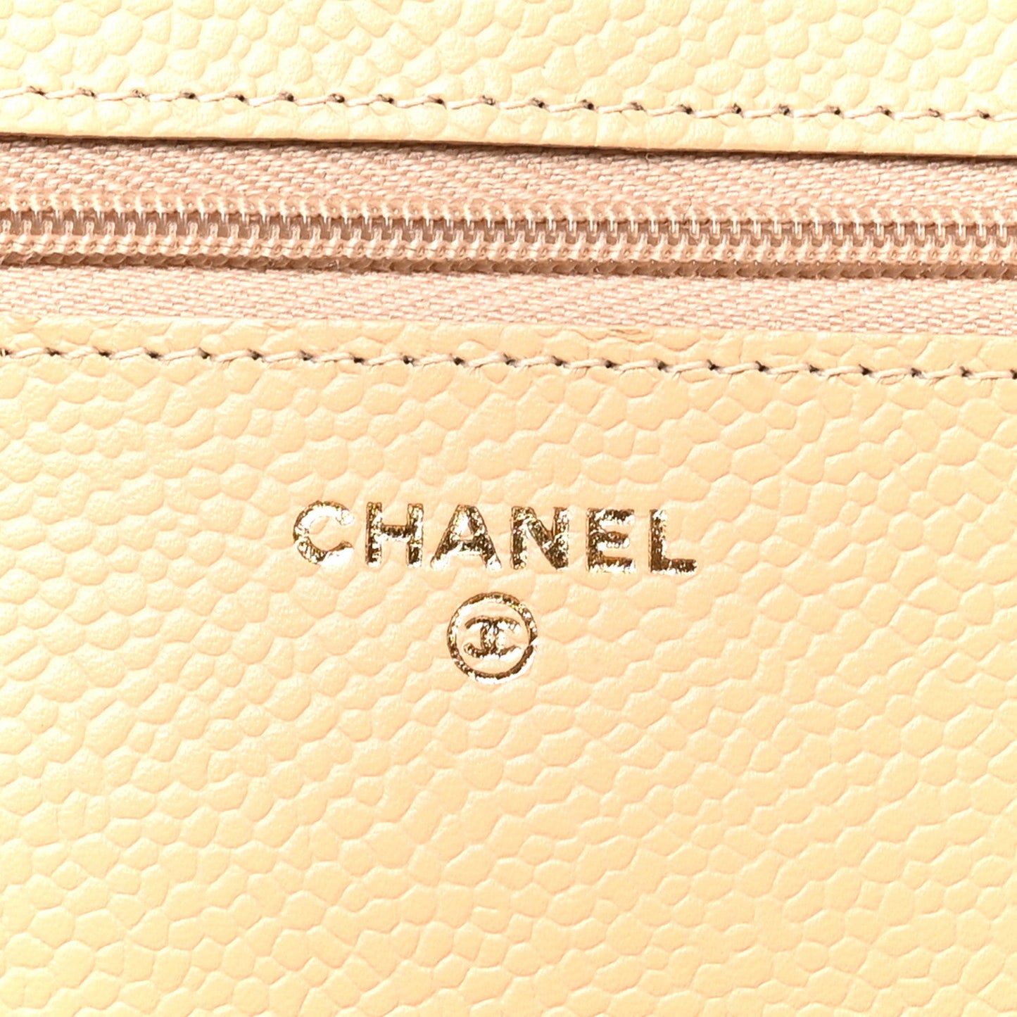 Caviar Quilted Wallet on Chain WOC Beige