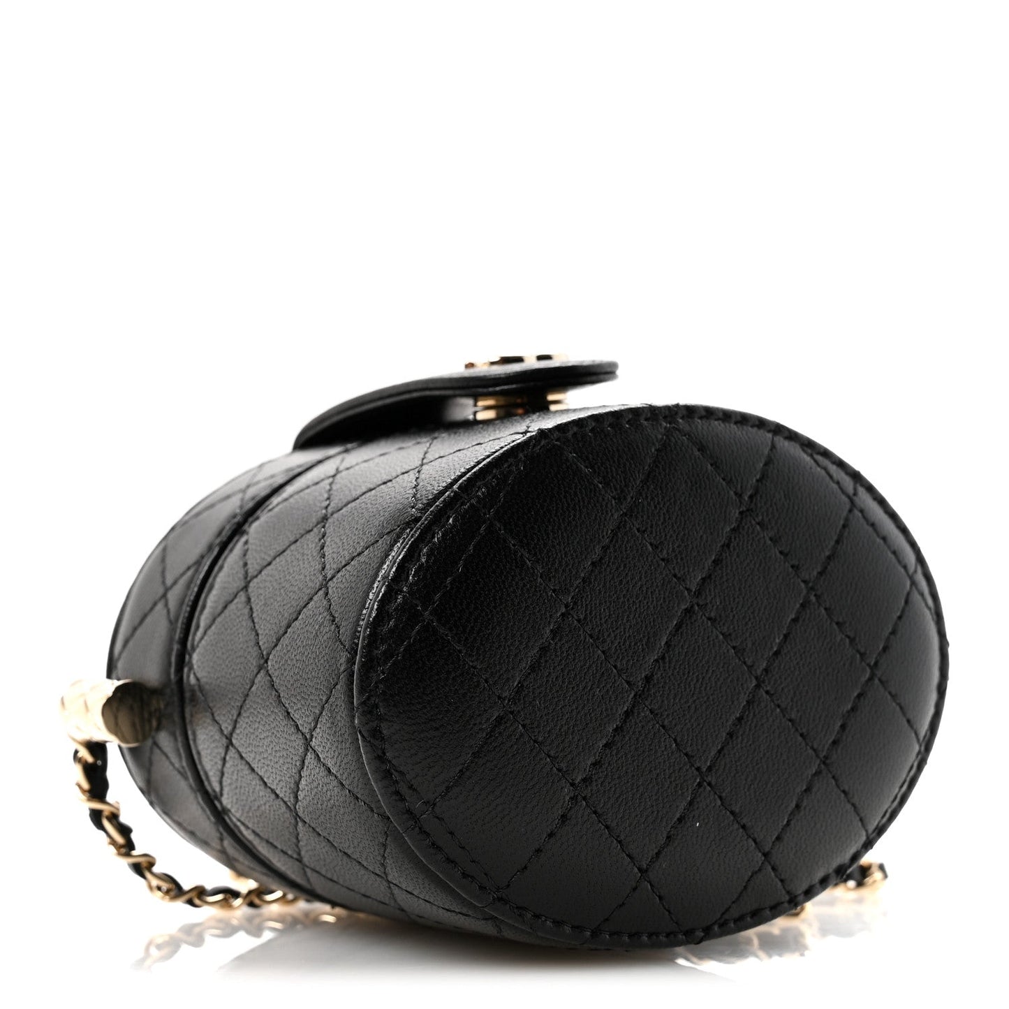 Lambskin Quilted Mini Round Vanity Case With Chain Black