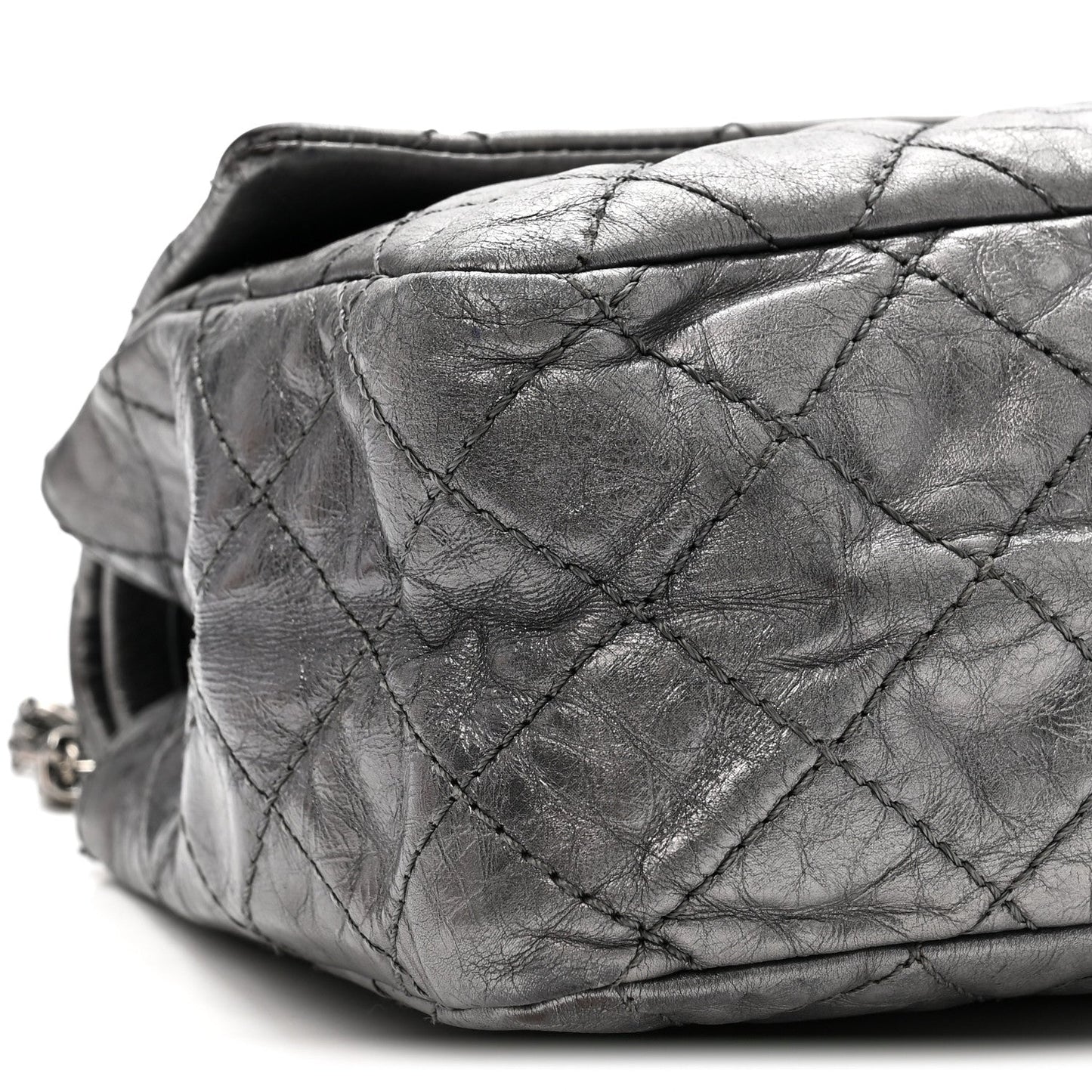 Metallic Aged Calfskin Quilted 2.55 Reissue 226 Flap Dark Silver