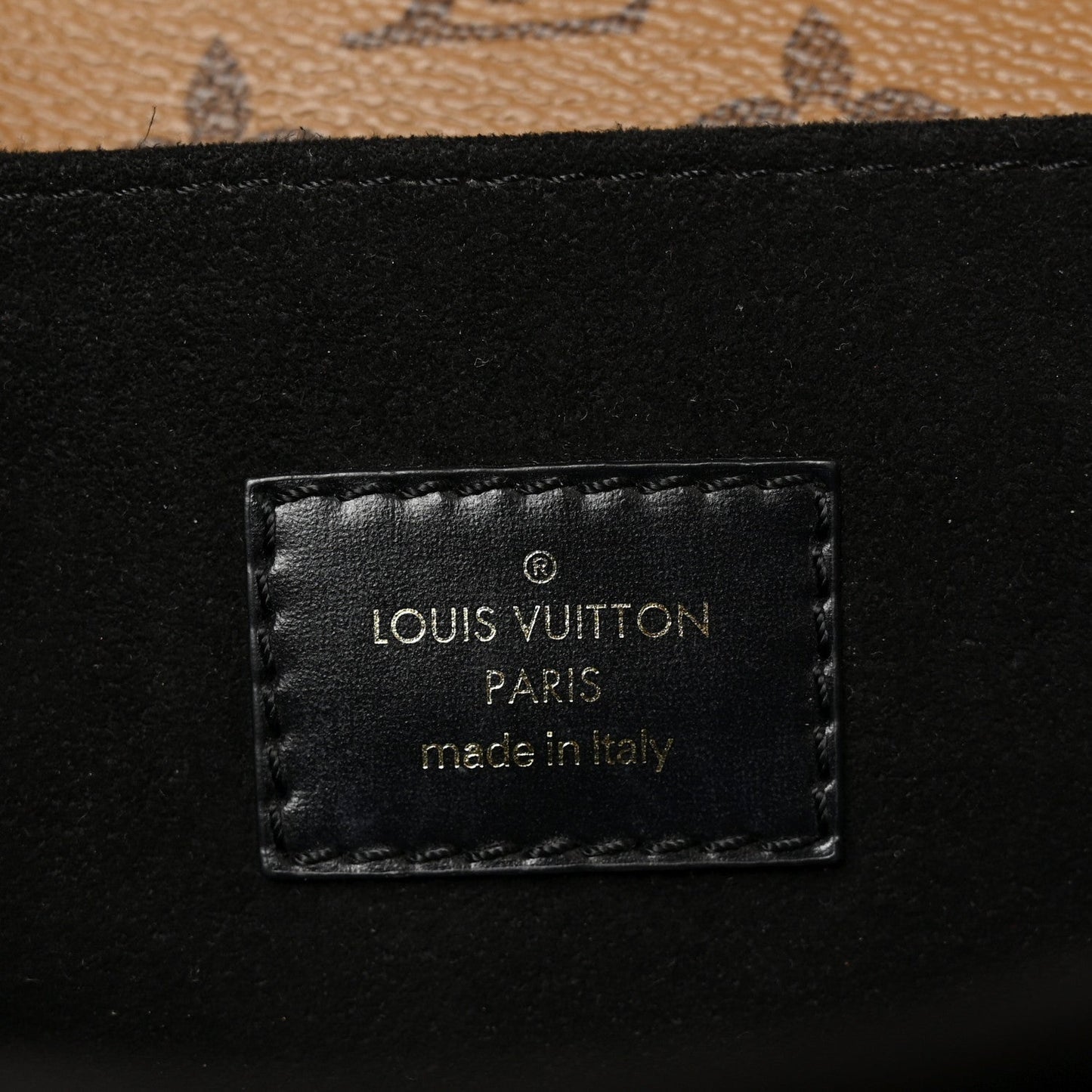 Reverse Monogram Pochette Metis
