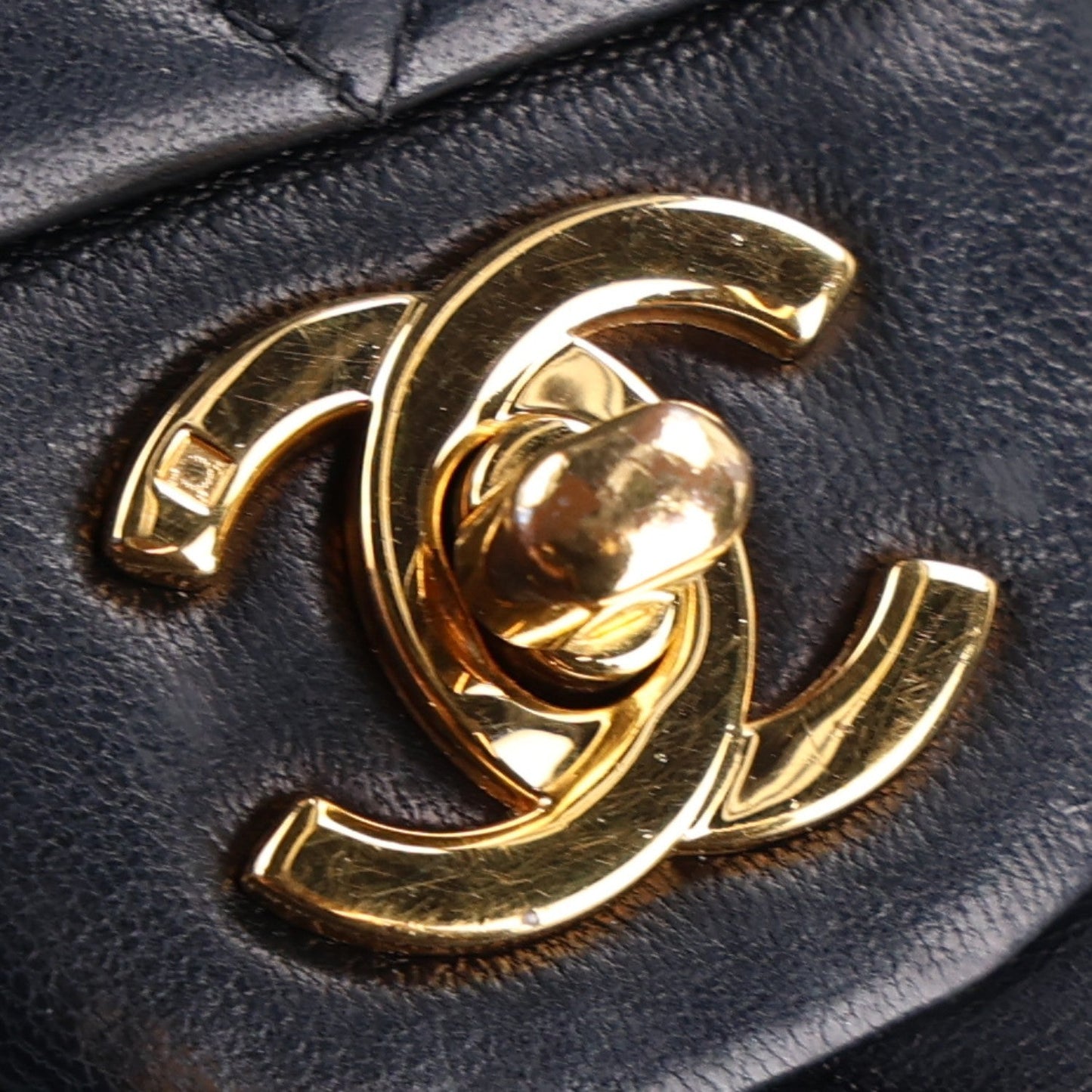 Lambskin Quilted Medium Double Flap Black