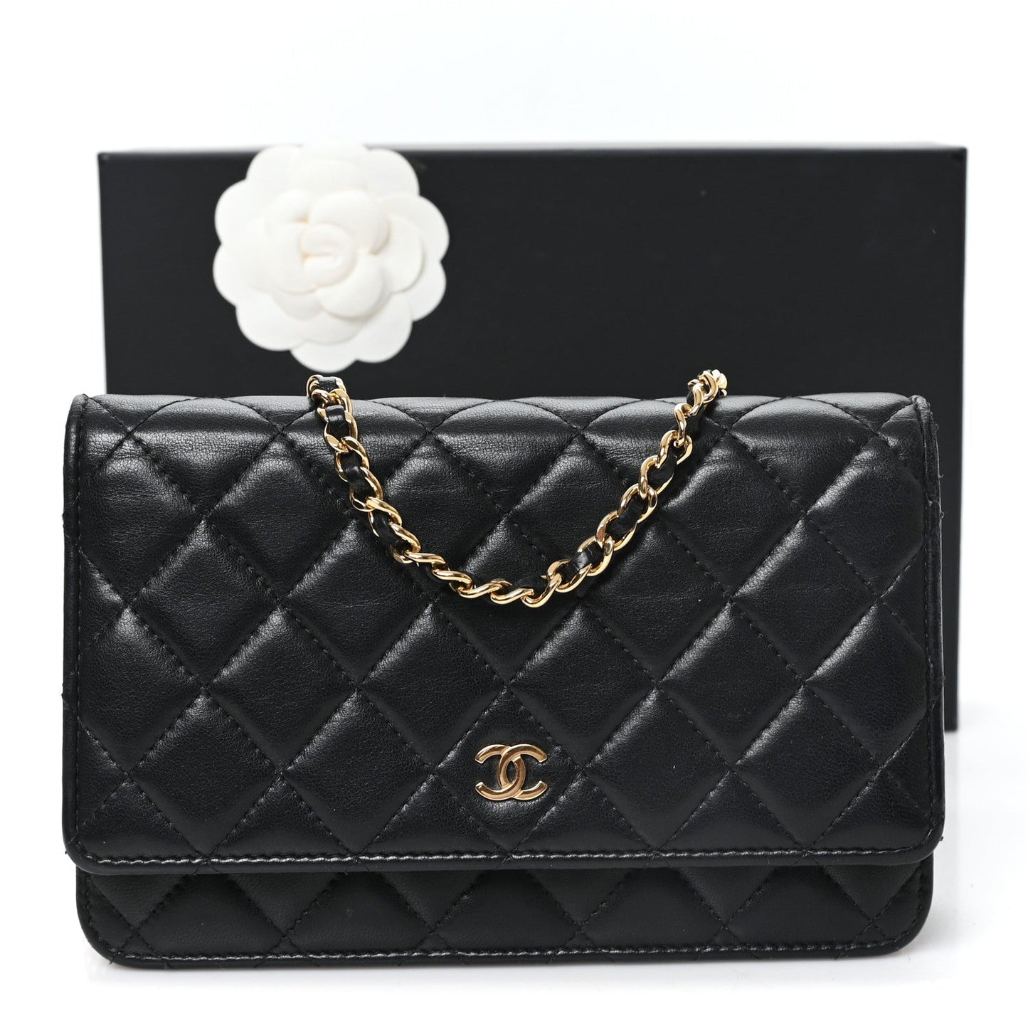 Lambskin Quilted Wallet On Chain WOC Black