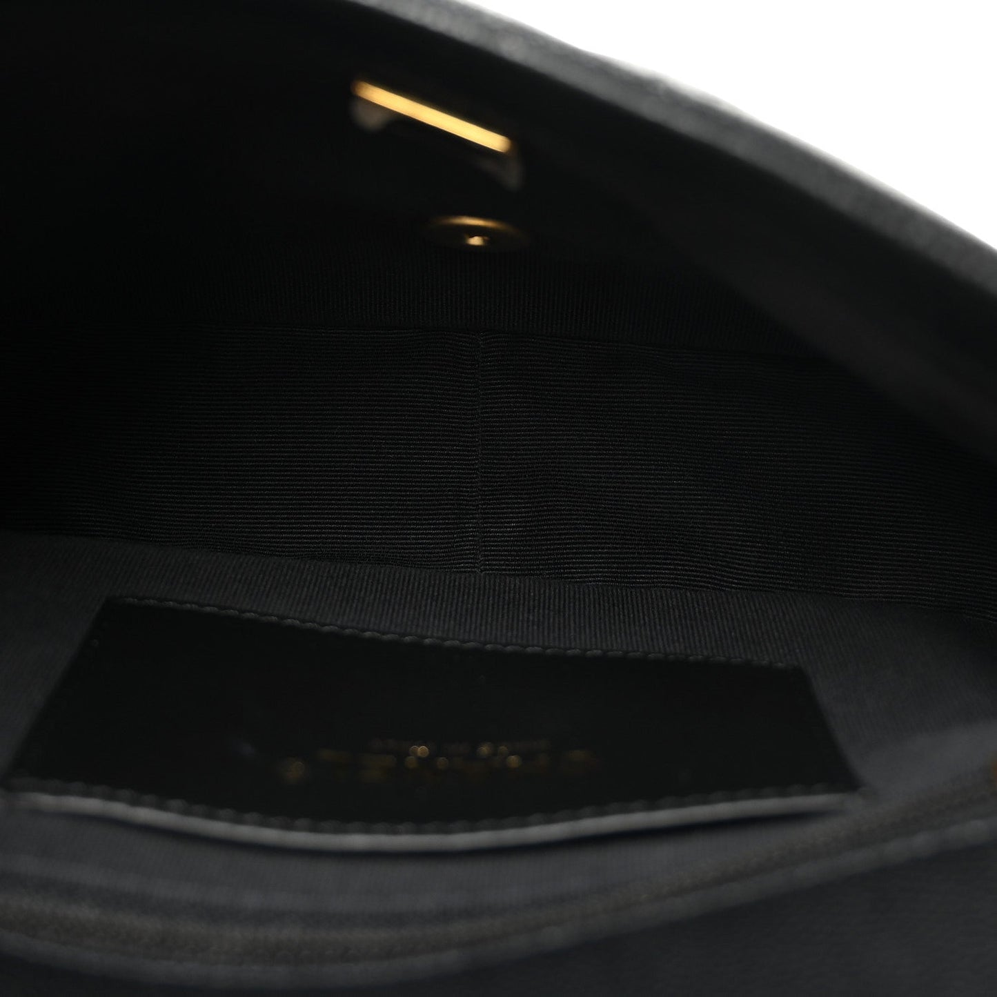 Shiny Caviar Quilted Mini Chain Messenger Flap Bag Black