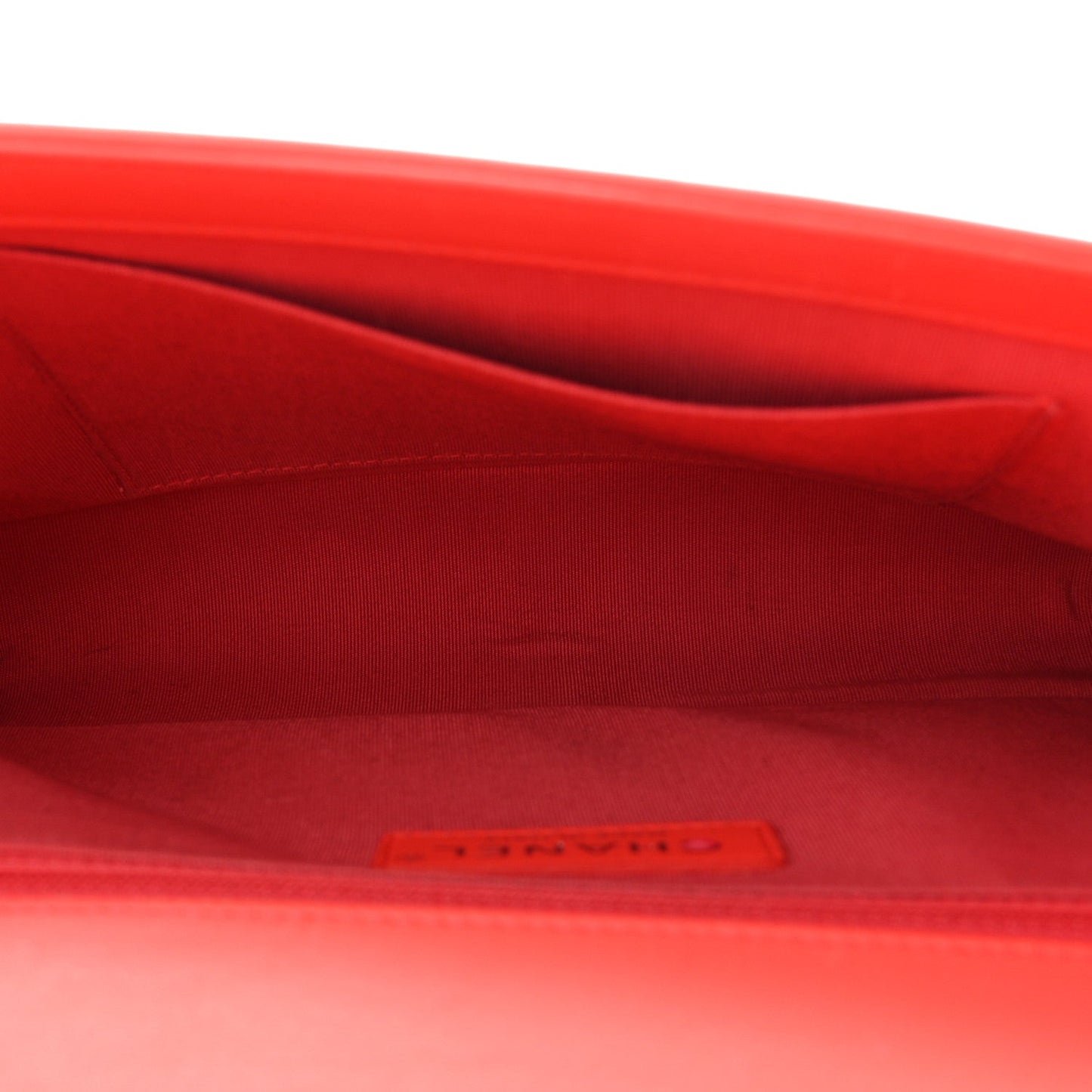 Lambskin Chevron Quilted New Medium Boy Flap Coral