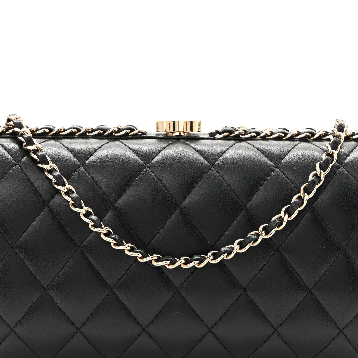 Lambskin Quilted Chain Around Clutch Black