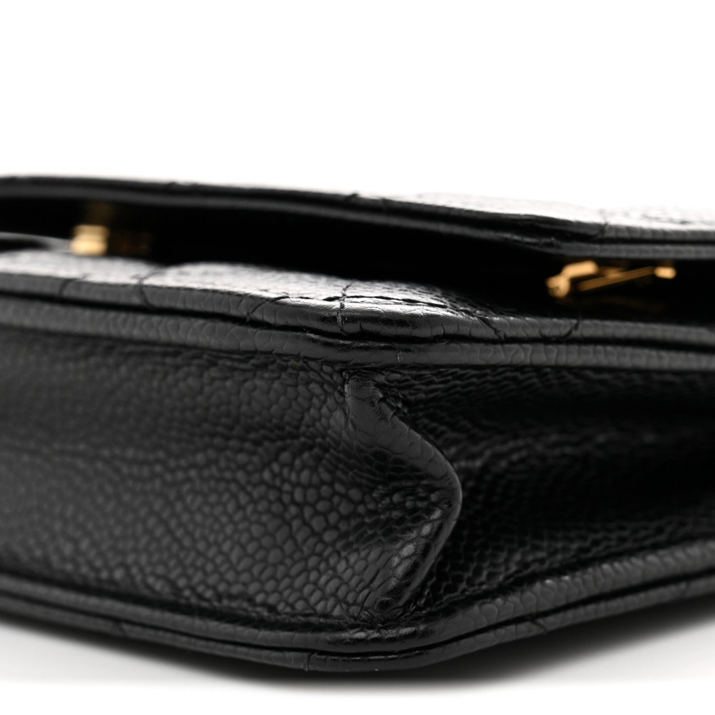 Caviar Quilted Wallet on Chain WOC Black