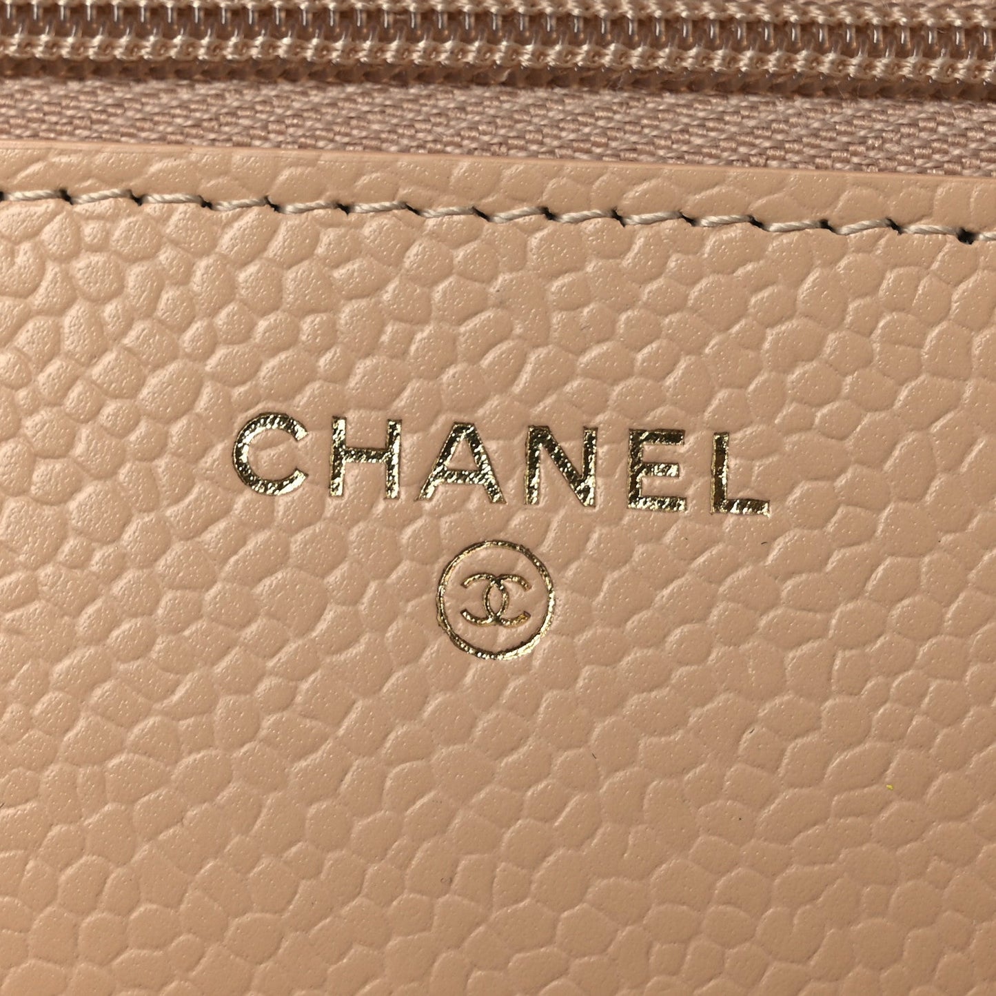 Caviar Quilted Wallet on Chain WOC Beige