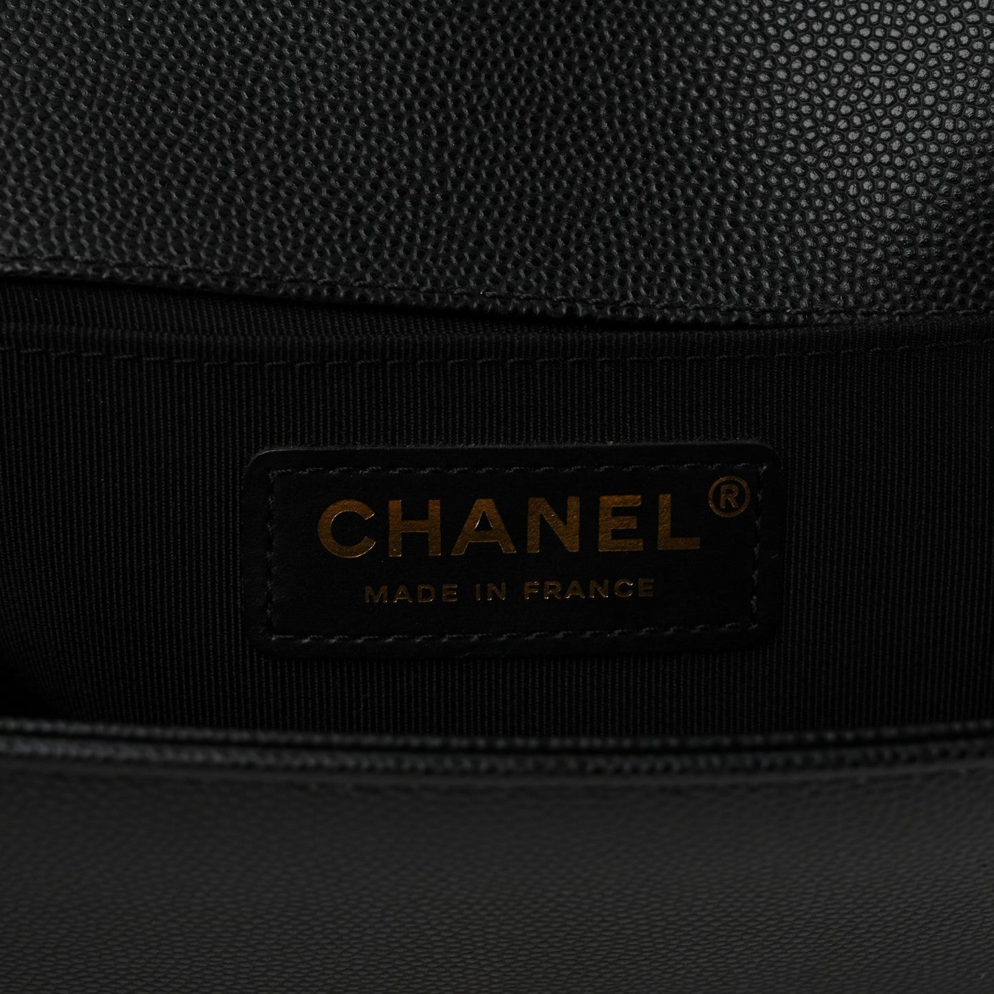 Caviar Quilted Medium Boy Flap Black