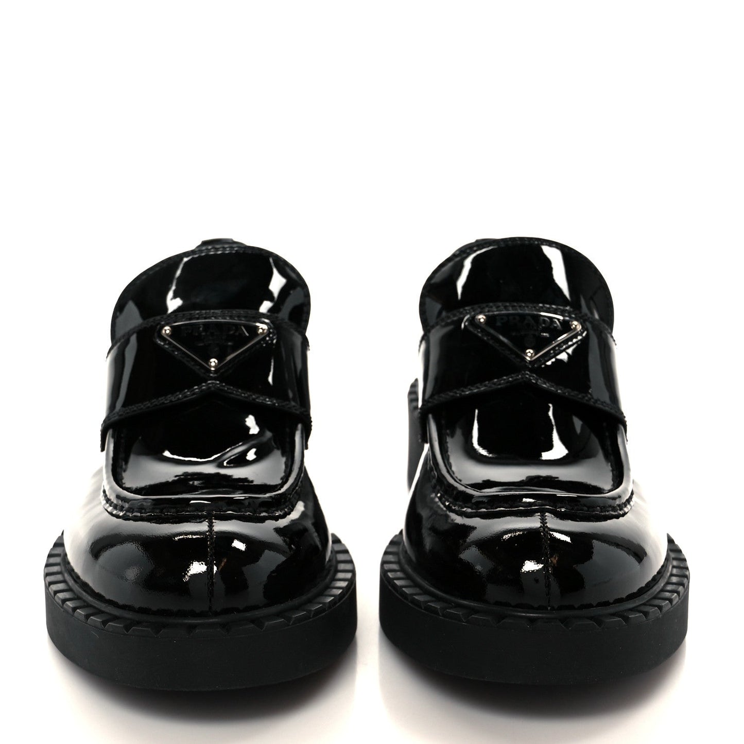 Vernice Metal Triangle Logo 50mm Loafers 39.5 Black