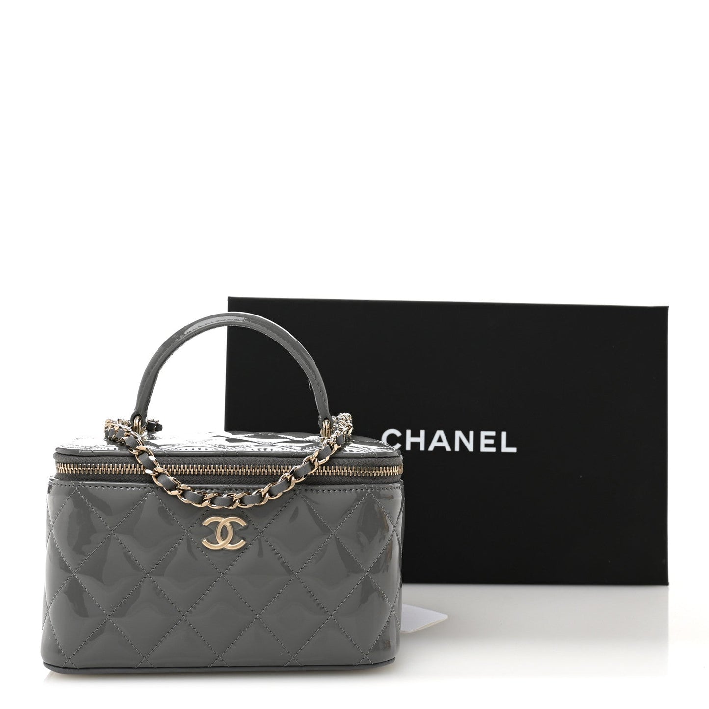 Patent Quilted Quilted Small Top Handle Vanity Case With Chain Grey