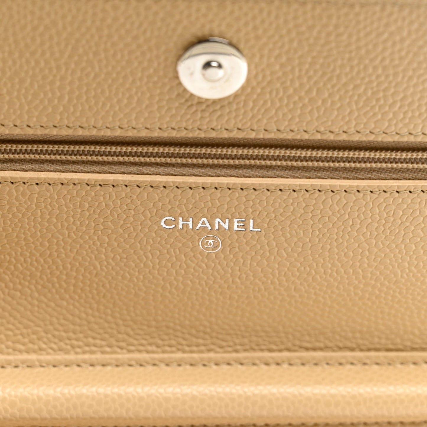 Caviar Quilted Wallet on Chain WOC Beige