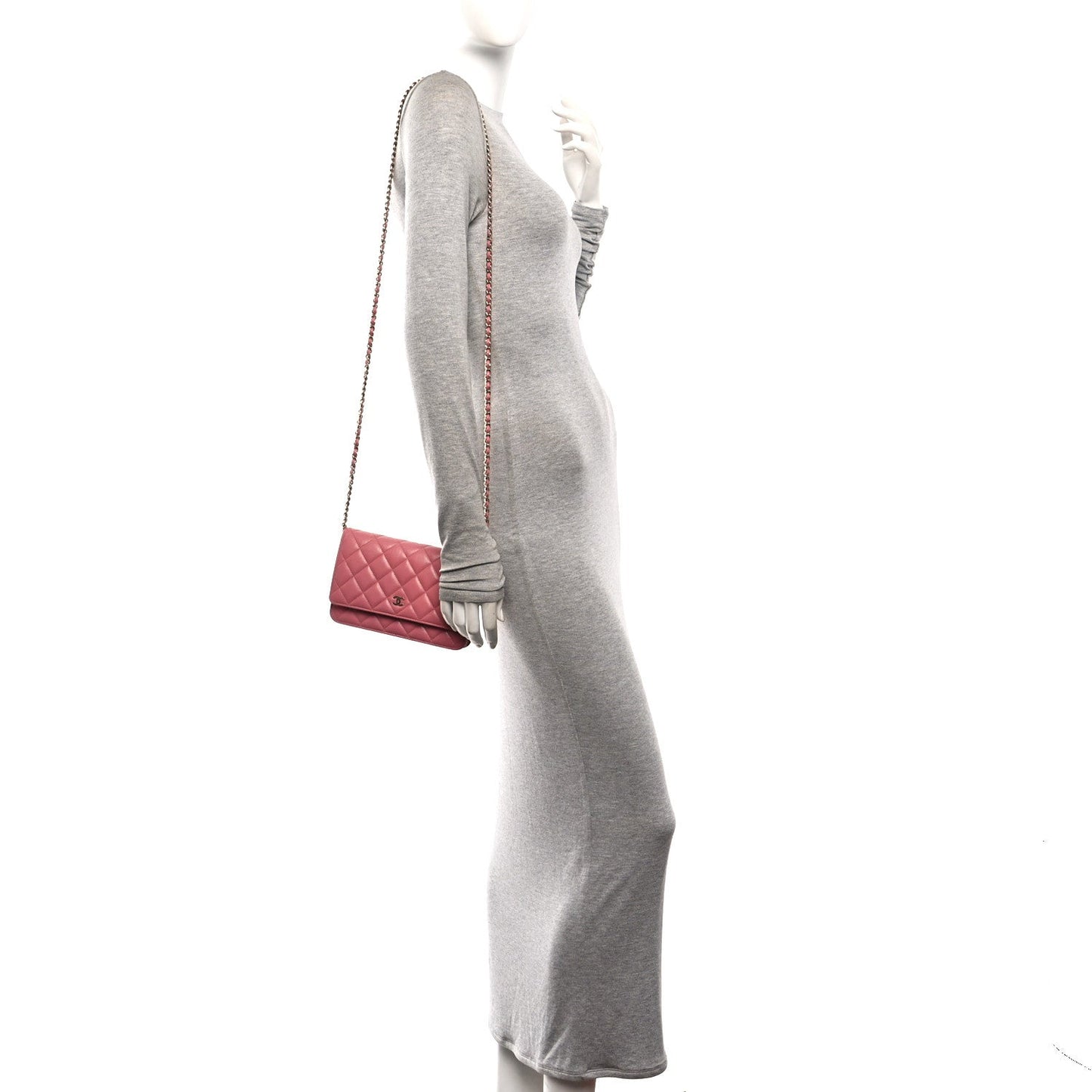 Caviar Quilted Wallet on Chain WOC Light Pink