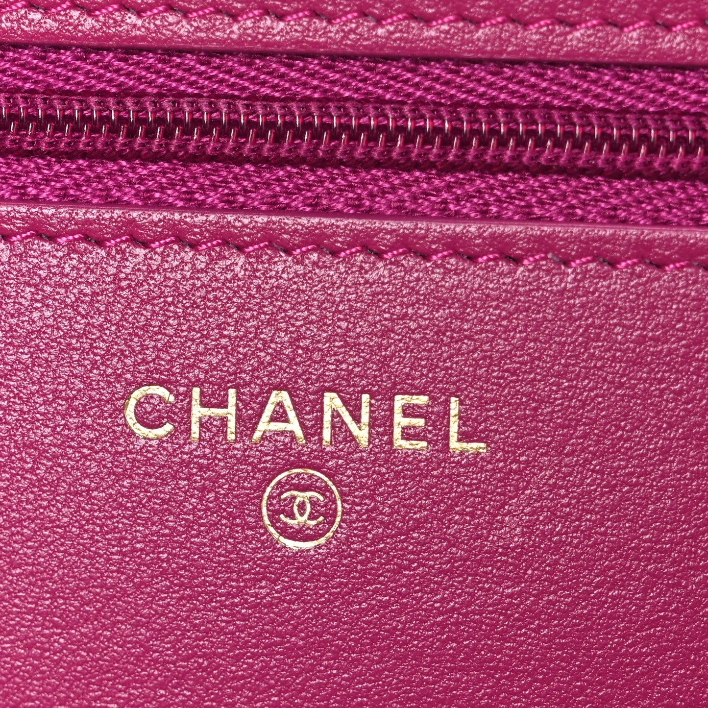 Tweed Quilted Wallet On Chain WOC Fuchsia Purple