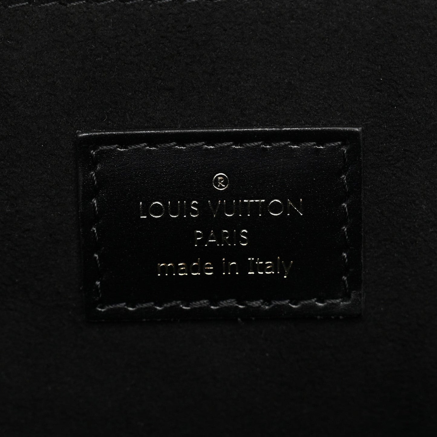 Reverse Monogram Pochette Metis