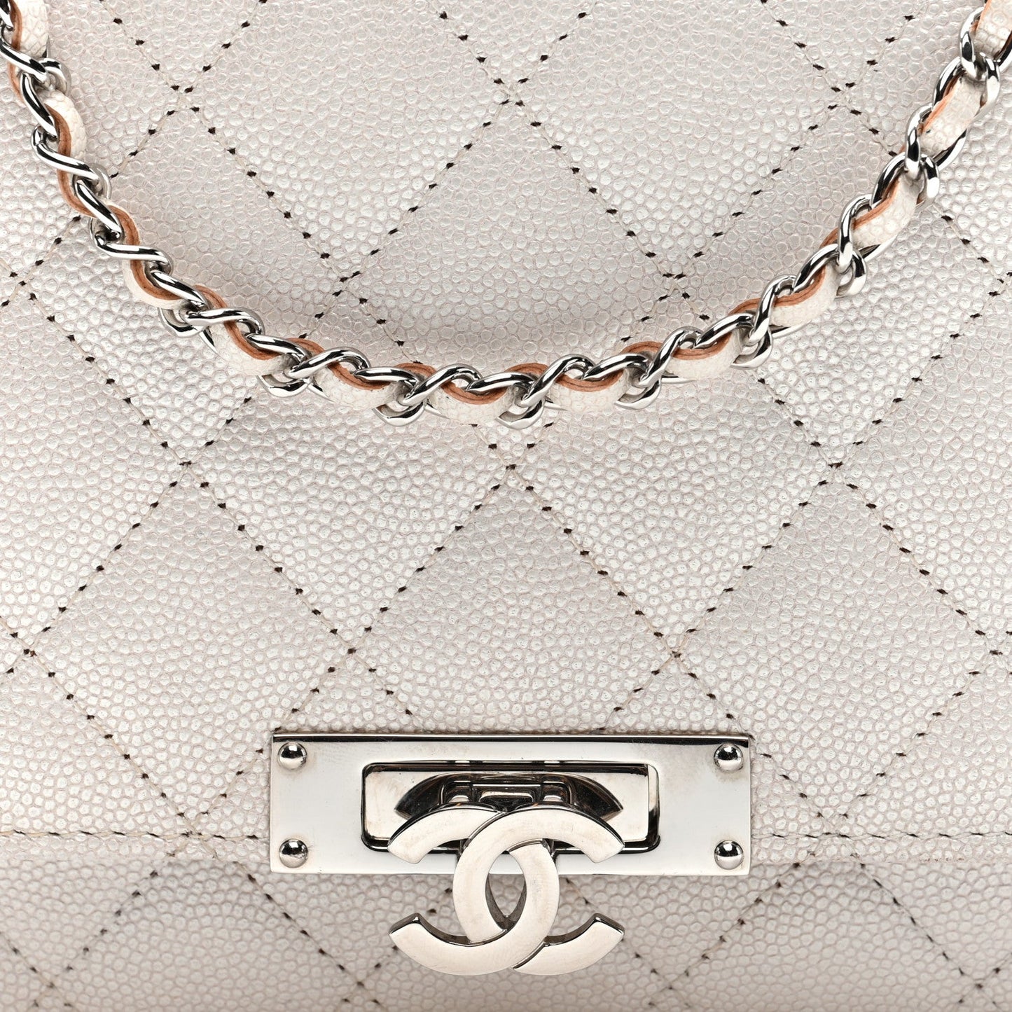 Iridescent Caviar Quilted Golden Class Wallet On Chain WOC White