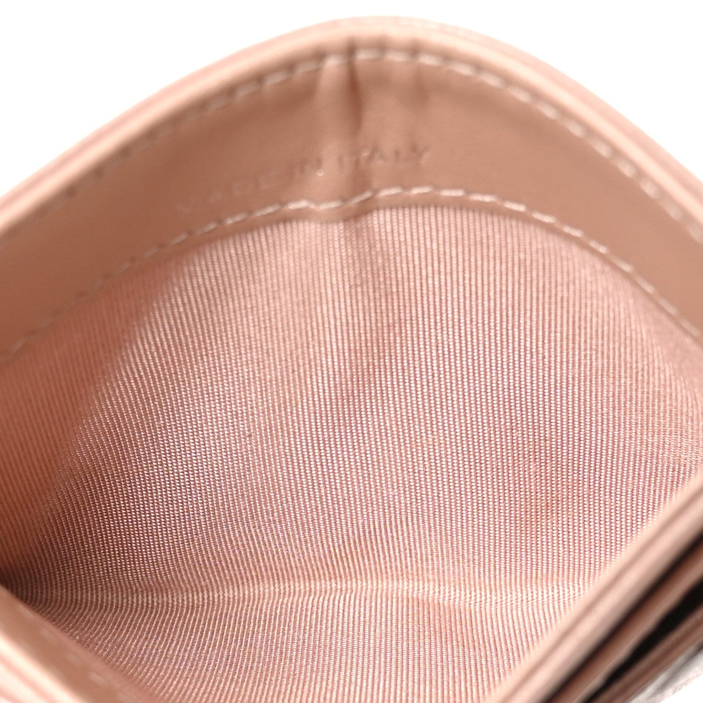 Goatskin Camellia Embossed Card Holder Light Pink
