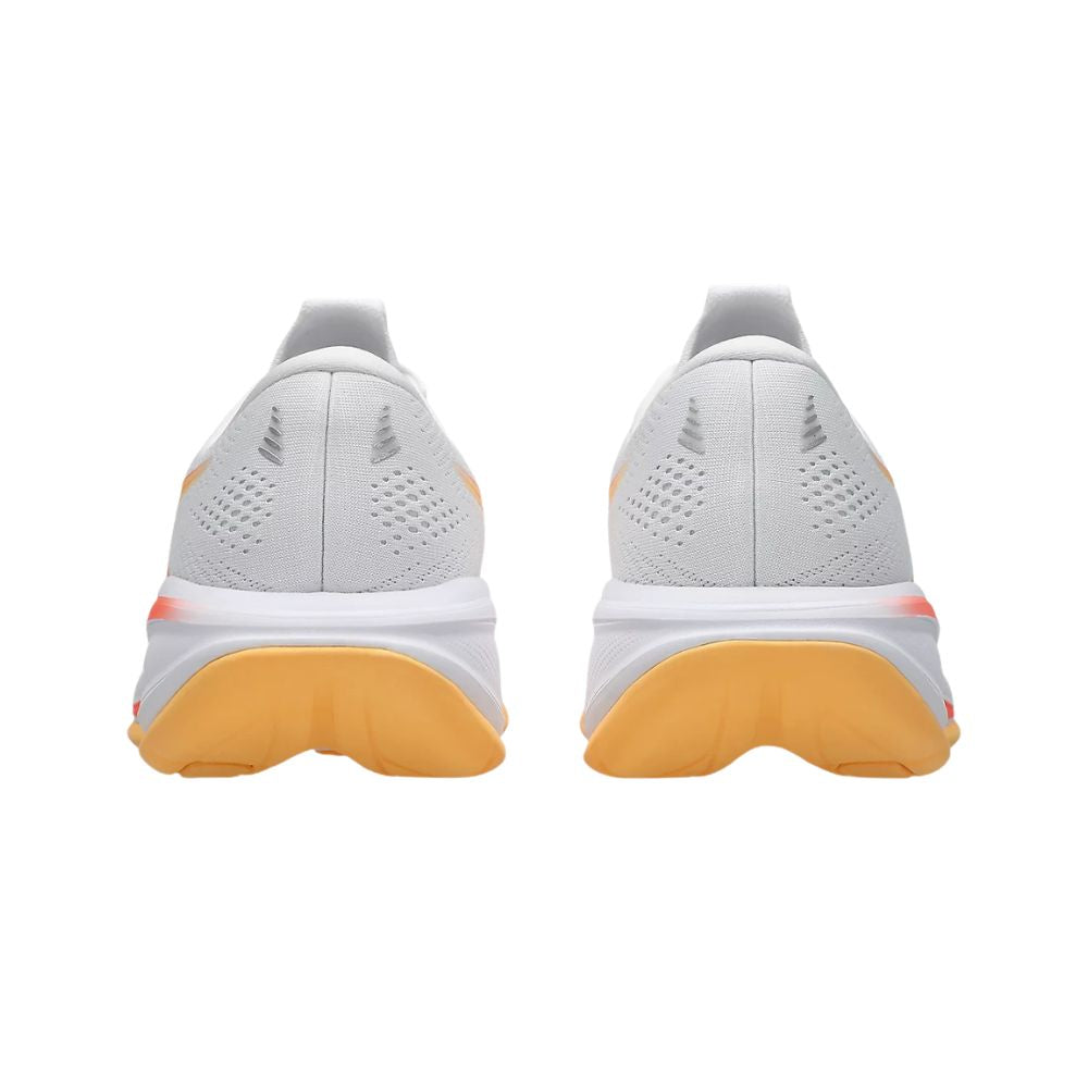 Gel-Cumulus 28 Standard (B) Women’s :White | Orange Glow