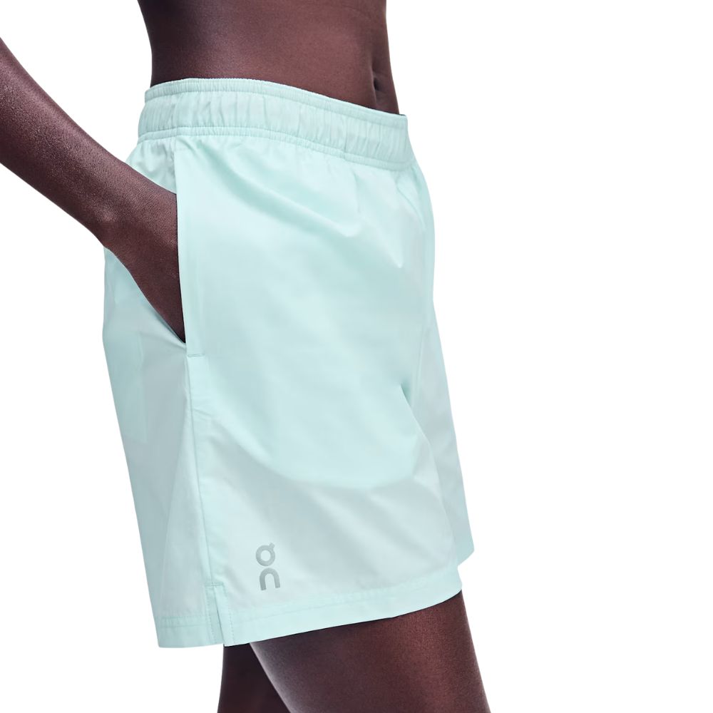 5" Core Shorts Women's :Flurry
