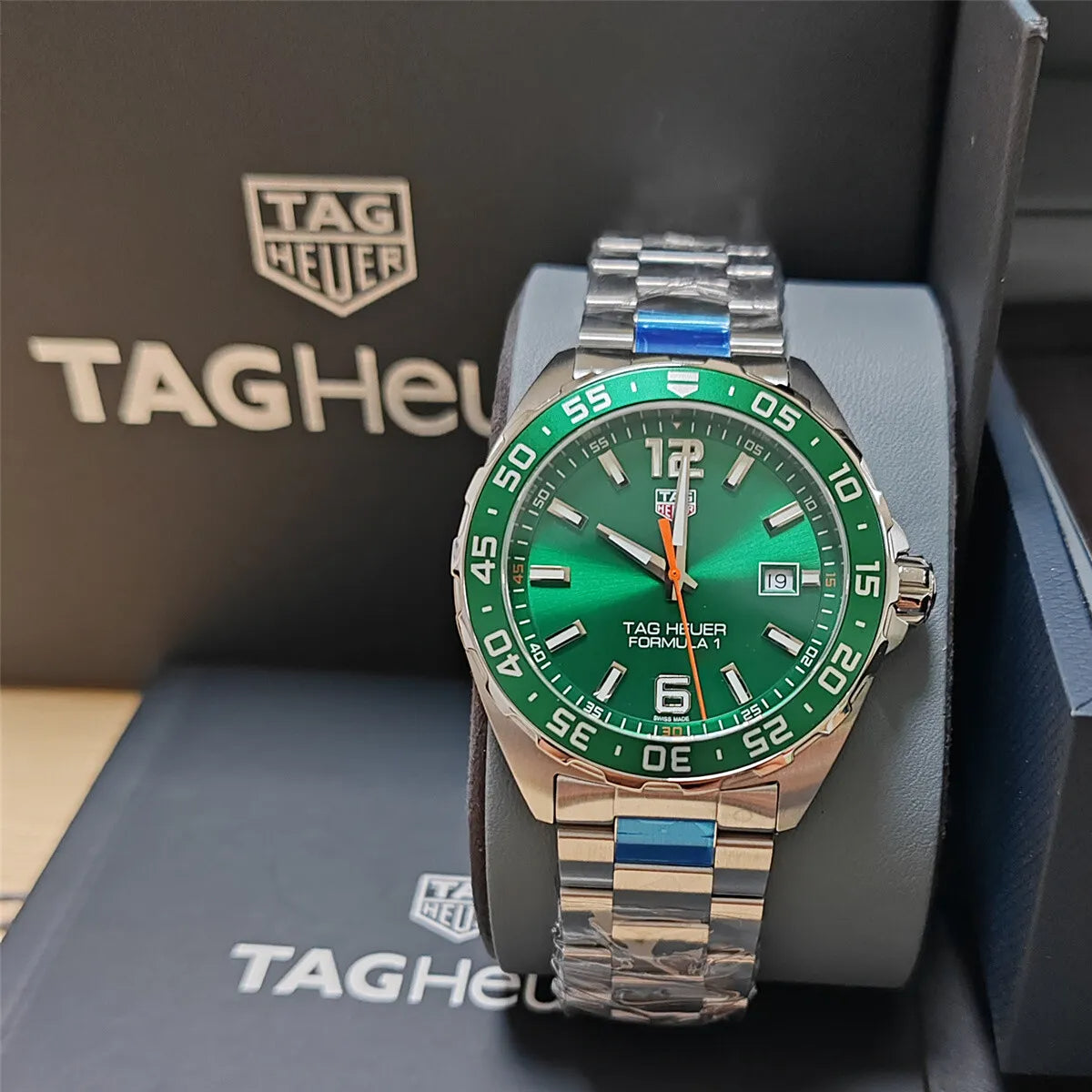 Tag Heuer Formula 1 Quartz Green Dial Silver Steel Strap Watch for Men - WAZ1017.BA0842