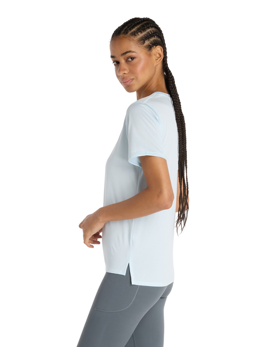 Women's Performance Run Tee :Frosted Glass